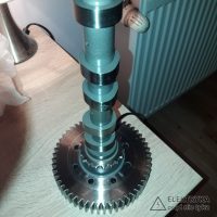 lampa mechanika samochodowego
