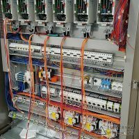 Rozdzielnica na zakładzie produkcyjnym