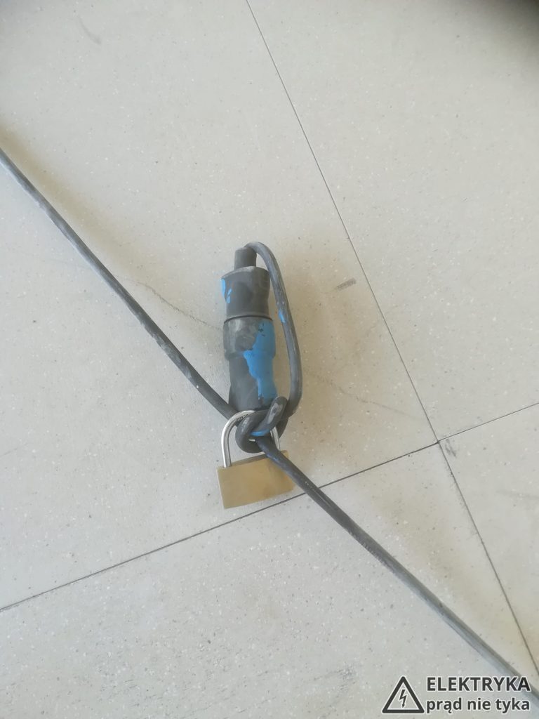 Lockout na przedłużaczu