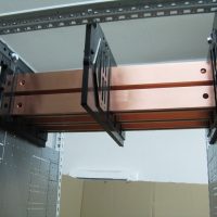 Rittal_Ri4Power_VX25-lacznik_szynowy