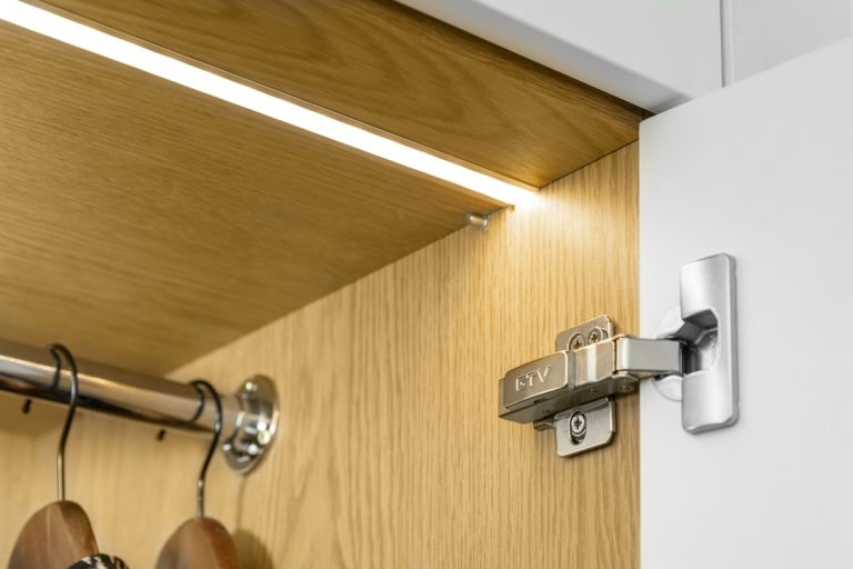 Profile GLAX do taśm LED – jak je wykorzystać w aranżacji przestrzeni?