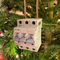 bombka eaton xpole home