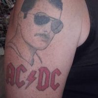 Tatuaż AC/DC feat. Freddy Mercury
