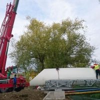 kladka-szprotawa-dzwig-turbina-wiatrowa