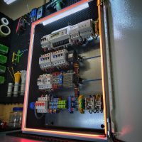 rodzielnica_z_podswietleniem