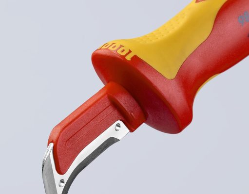 Ostra i nowoczesna tradycja – nóż KNIPEX 9855 VDE ze stopką prowadzącą