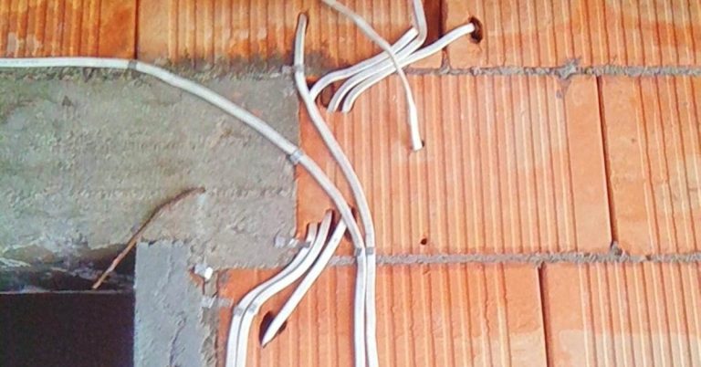 Instalacja z szewską pasją