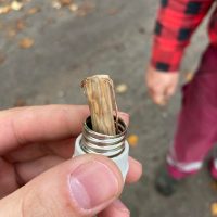 watowanie bezpiecznika drut na patyku