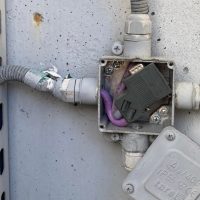 Wtyczka-metalowa-dla-sieci-PROFIBUS