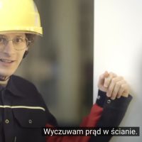 rekaw-z-detektorem-napiecia