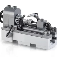 Tokarka z klocków LEGO