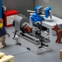warsztat tokarski z klocków LEGO