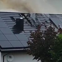 pozar_dach_instalacja_pv_bez_odgromowki