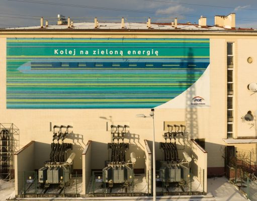 Nowy mural PGE na podstacji Warszawa Zachodnia