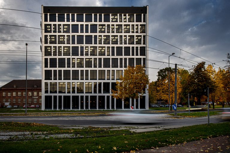 Modernizacja biurowca z lat 70-tych w Gorzowie Wielkopolskim