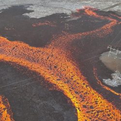 lawa po wybuchu wulkanu na