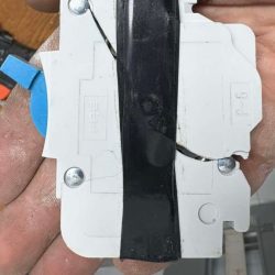 wylacznik po przejsciach