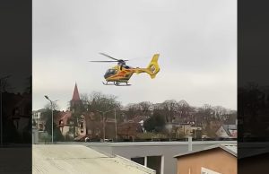 Śmigłowiec LPR zrywa panele fotowoltaiczne podczas startu