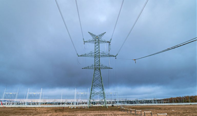 Polska sieć przesyłowa gotowa na moc z pierwszych farm wiatrowych na Bałtyku