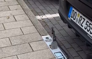 Ładowarki krawężnikowe Rheinmetall curb charger